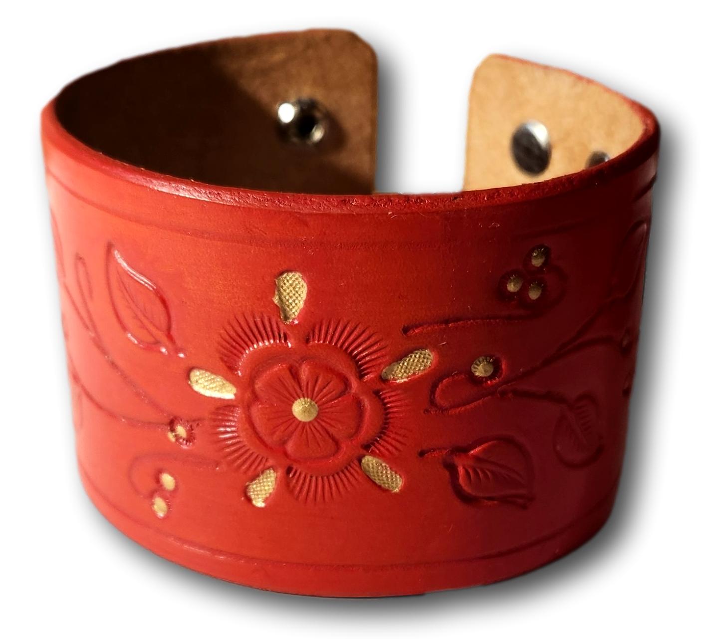 Red Leather Bracelet with Floral Design – Handcrafted Boho Jewelry 8.5"