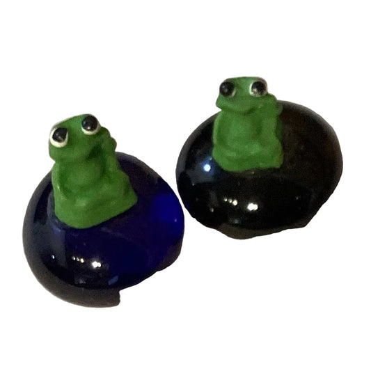 Handmade ceramic frog figurine from Ysleta Mission Gift Shop, 0.75 inches tall, perfect for home decor and garden display.