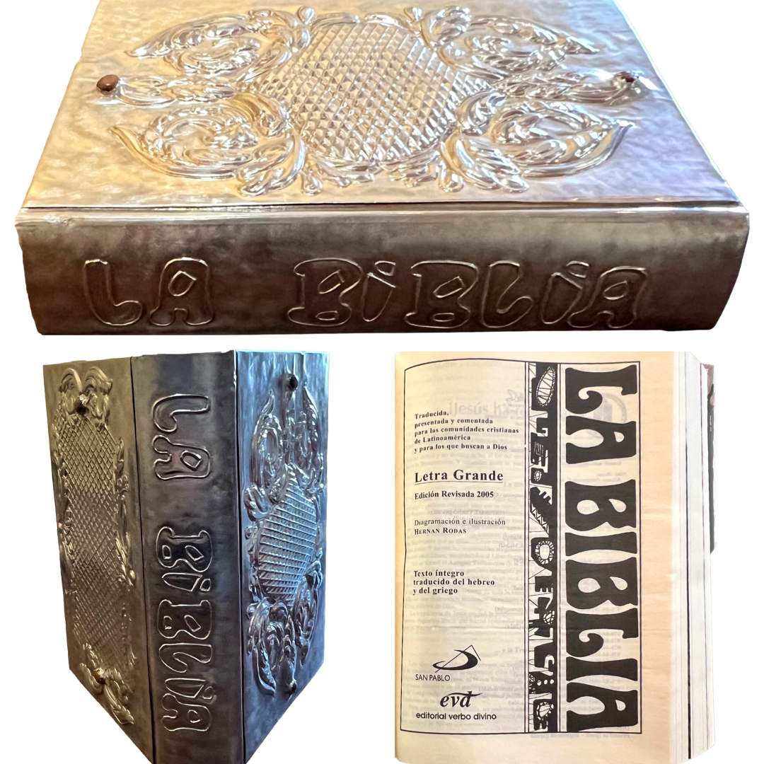 Bible (Spanish) Hand-Embossed Aluminum Design | Large Lettering