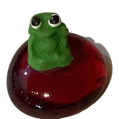 Handmade frog figurine from Ysleta Mission Gift Shop, 0.75-inch home decor figurine for garden or display