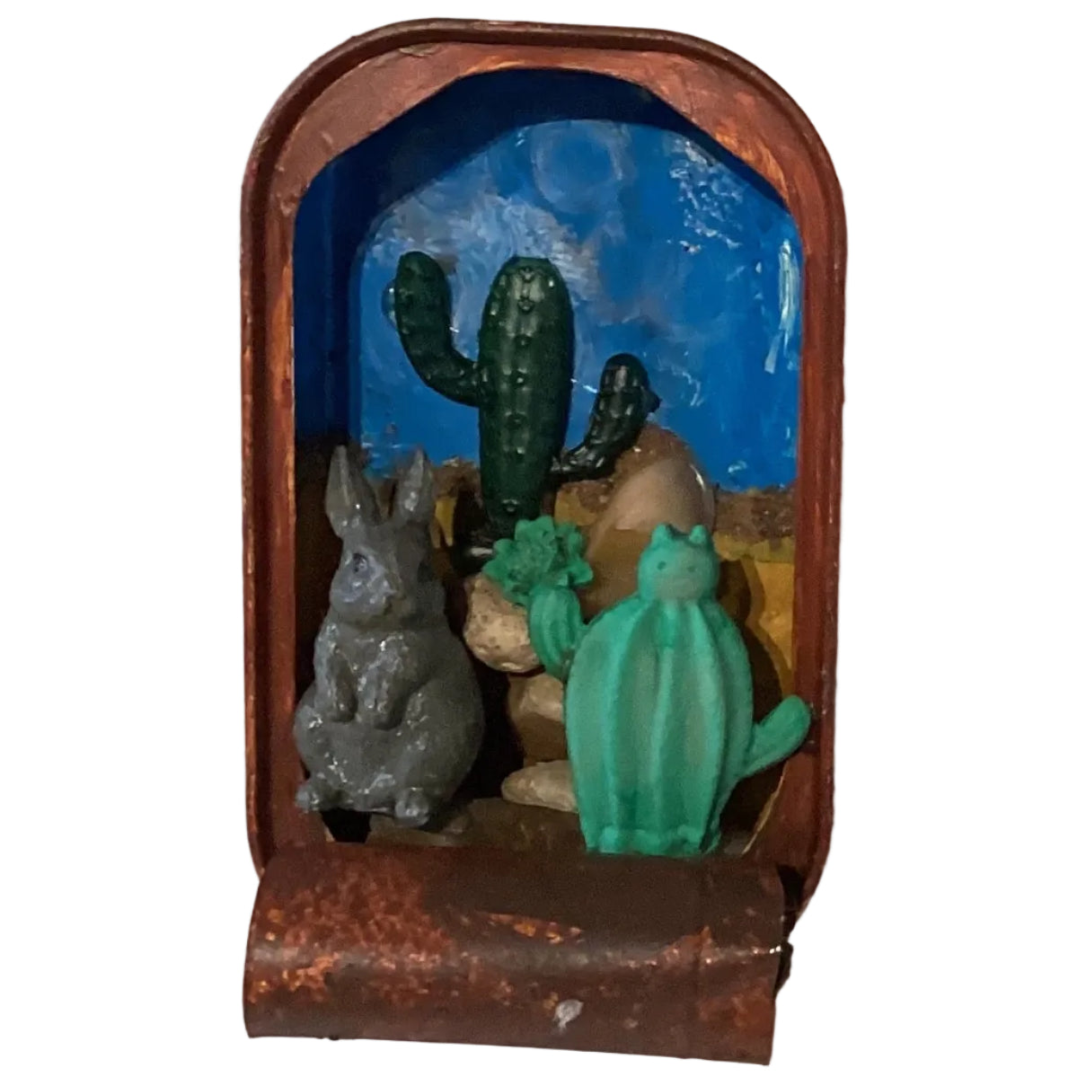 Western-style tin terrarium with desert-themed decor, perfect for creating a rustic ambiance.