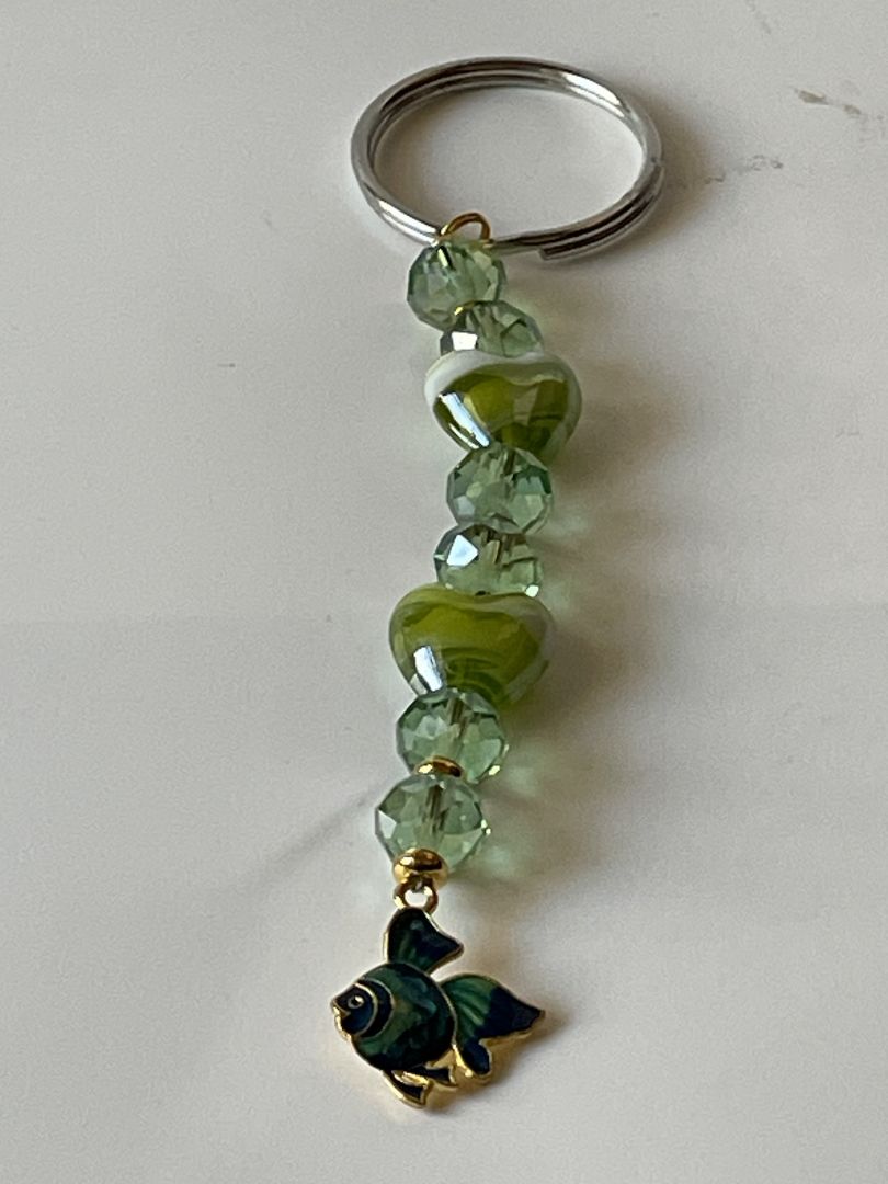 4 Inch Beaded Keychain 14 mm Glass Heart Shaped Beads White Green Stripes 8mm Lime Green Faceted Glass Beads Gold Metal Disc Spacer Beads Gold Metal Alloy Fish Charm Blue Green 1 Inch Silver Key Ring