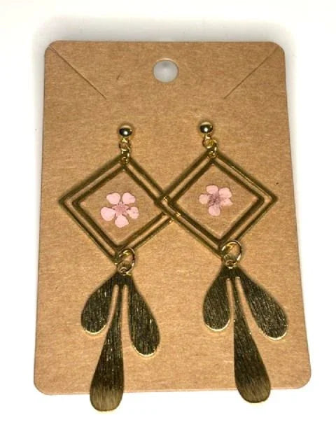 Pressed Flower Resin Dangle Earrings – Unique Botanical Jewelry - Ysleta Mission Gift Shop