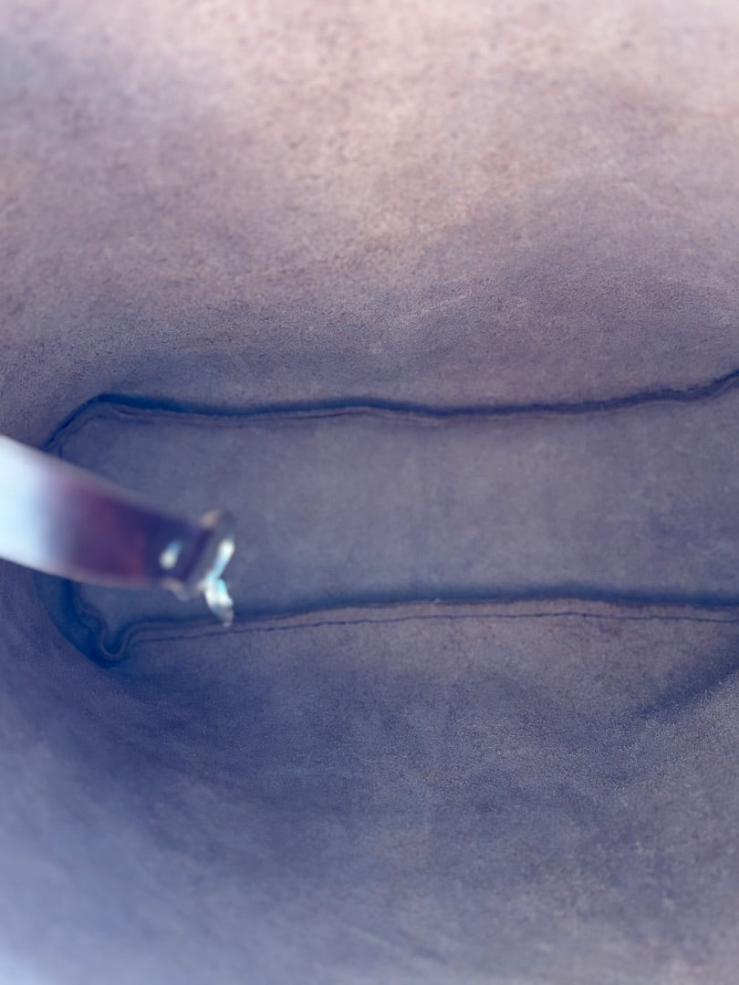Beautiful Handmade Brown Leather Tote – Western Design with Silver Concho & Feather Tassel