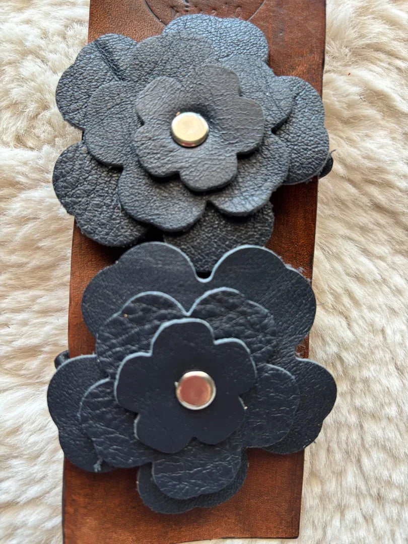 Navy Blue Leather Flower Ponytail Set with Bookmark – Classic Faith-Inspired Hair Accessory - Ysleta Mission Gift Shop