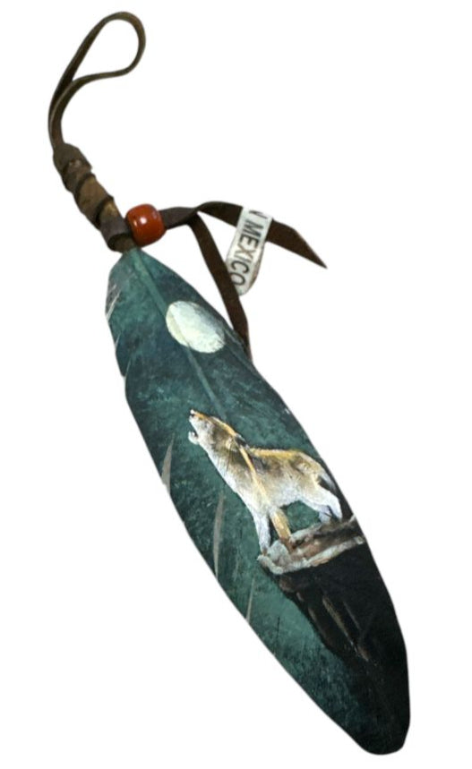 Vivid Hand-Painted Feather Art – Nature and Native Tradition Combined