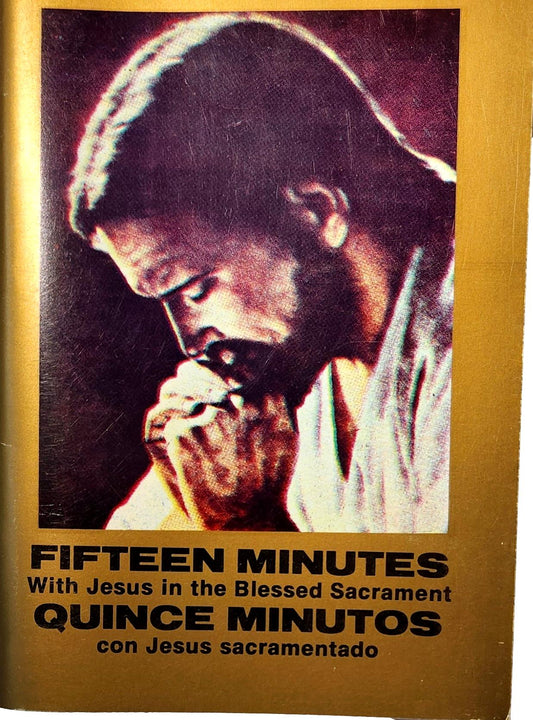 Book: "Fifteen Minutes" – "Quince Minutos" (Bilingual Edition) - Ysleta Mission Gift Shop