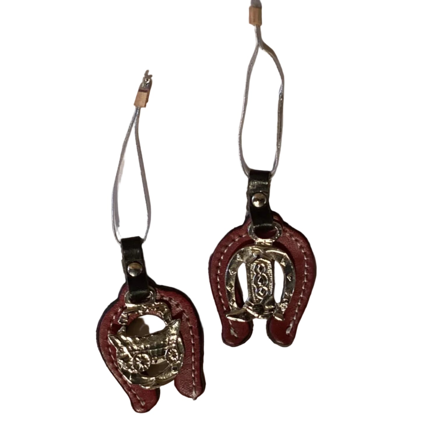Leather horseshoe covered wagon Western keychain from Ysleta Mission Gift Shop, featuring detailed craftsmanship and authentic western design.