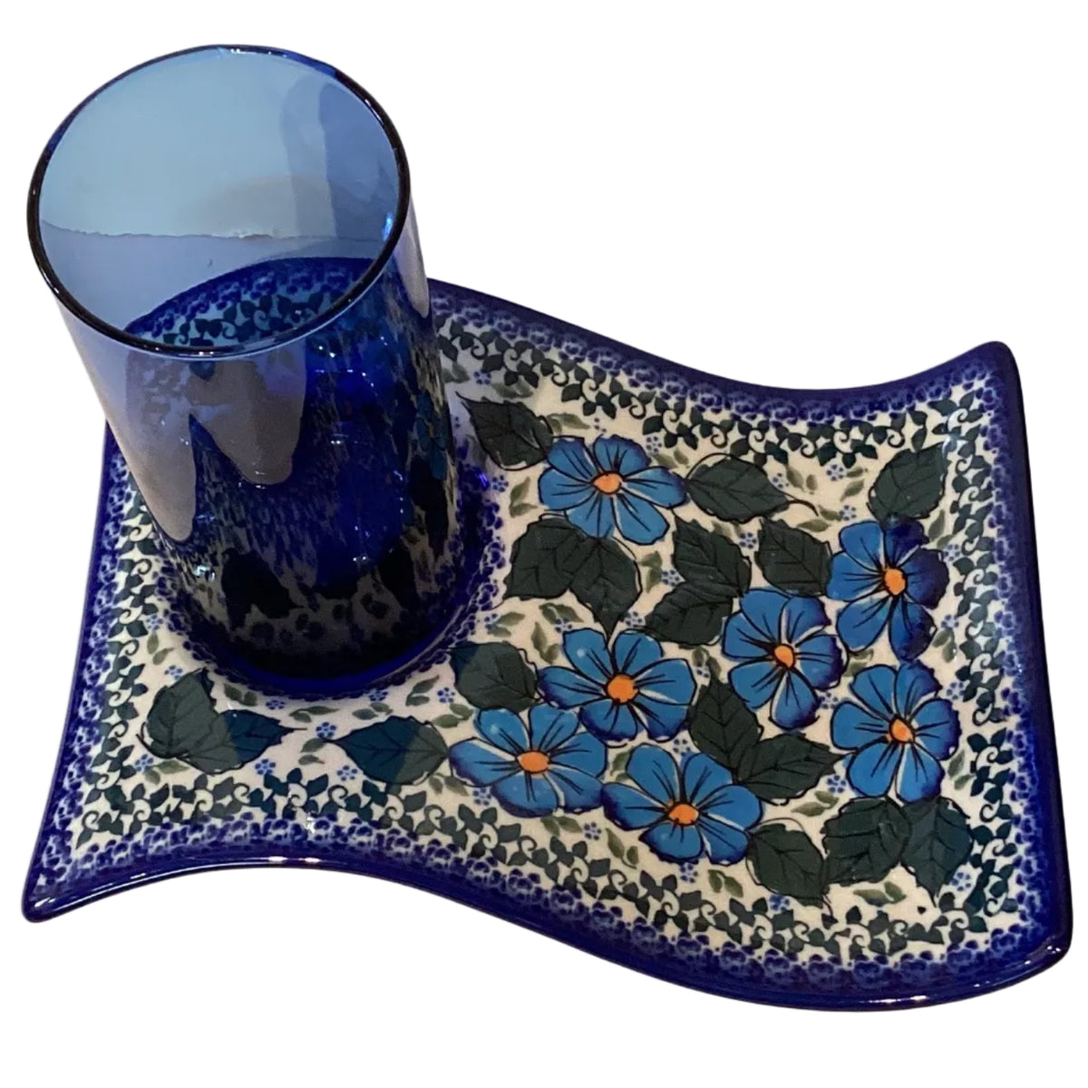 Colorful Polish folk art 6-inch glass and 9-inch ceramic plate set featuring traditional patterns and vibrant designs.