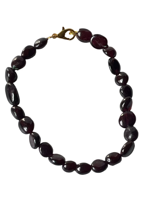 Oval Nuggets Garnet Bracelet with Gold Lobster Clasp, 7-Inch