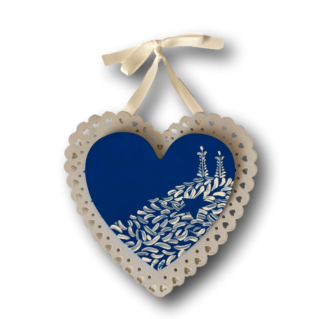 Corazoncito Azul Metal & MDF Decorative Heart – Talavera-Inspired Mexican Folk Art Accent