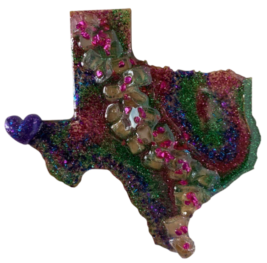 Resin Texas with gems and heart magnets, 4x4