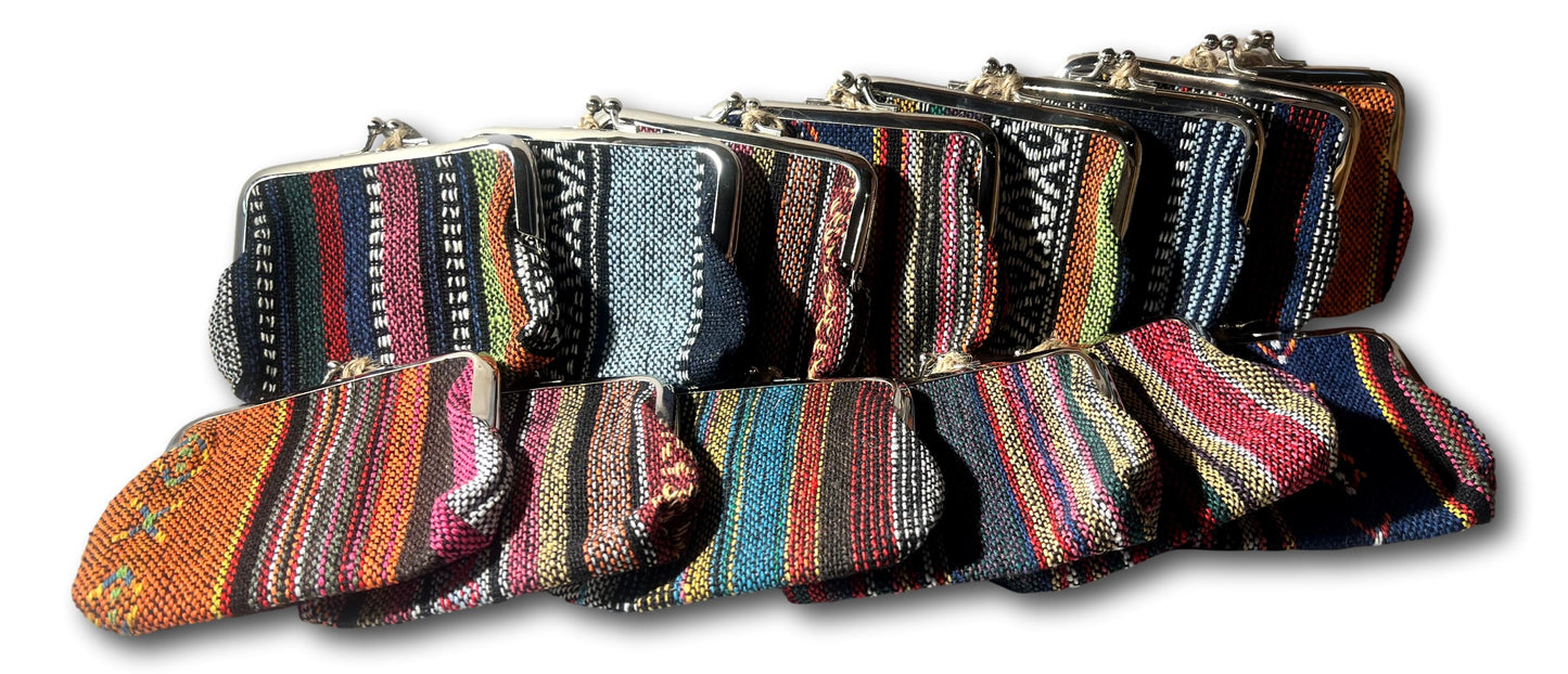 Woven Textile Pinch Clutch Coin Purse – Stylish and Durable Design