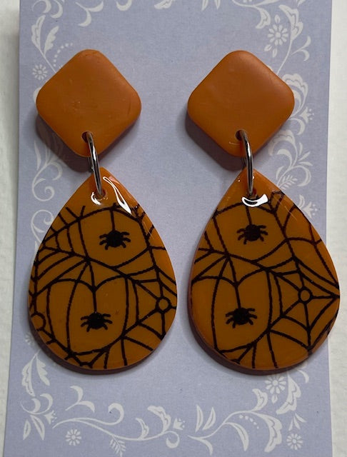 Handmade Polymer Clay Spider Earrings – Hypoallergenic Tear Drop Shape