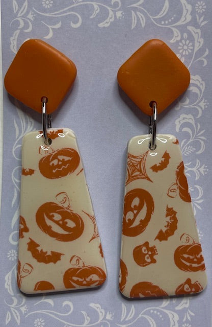 Pumpkin Polymer Clay Earrings – Handmade Orange Pumpkin on Tan Background, Hypoallergenic Posts