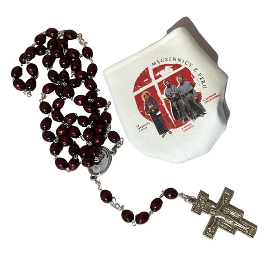 Red wood relic rosary with double-sided center of Peruvian Martyrs Miguel Tomaszek and Zbigniew Strzałkowski with devotional pouch