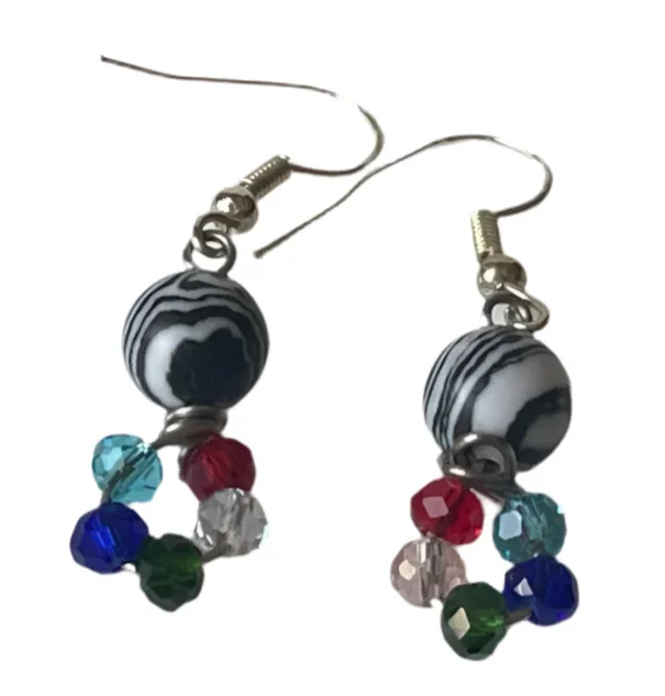 Malachite and black-white stone earrings with 6mm gemstone drops and silver hooks, jewelry and accessories by Sylvia Leroux.