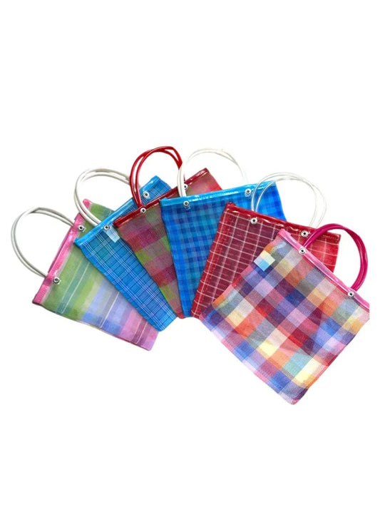 Mexican mesh shopping bag by Jose Alberto Chavez, eco-friendly reusable tote for grocery shopping and carrying essentials