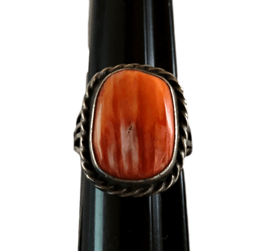 Ring Spiny Oyster Gemstone Stone Native American Sterling Silver - Ysleta Mission Gift Shop